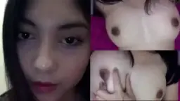 Gadis Manis Pamer Payudara Buat Pacar Tercinta