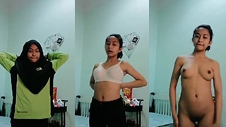 Gadis Smp Berjilbab Dibocorkan Video Mesum Oleh Mantan Kekasih