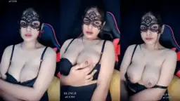 Kigkin Marcha Cantik Tobrut Dengan Bh Hitam Yang Menggoda