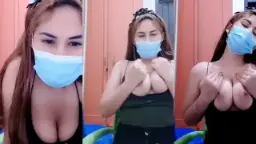 Pertunjukan Langsung Freya Yang Menggoda