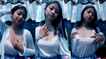 Remasan Tetek Montok Abg Toge Nayla Yang Menggairahkan