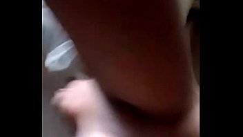 Bhabhi India Yang Hot Lagi Ganti Baju Sambil Ngobrol Mesra Dengan Kekasih Gelapnya