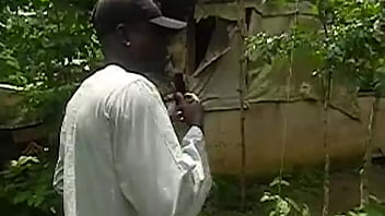 Dia Menangkapku Meniduri Saudara Tiriku Di Rumah Nenek Tiriku, Lalu Bergabung Dalam Nafsu Kami, Dosa Di Afrika Bagian 2