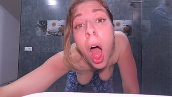 Permainan Basah Dengan Kakak Tiri Dewasa Berujung Penuh Di Dalam – Fantasi Keluarga