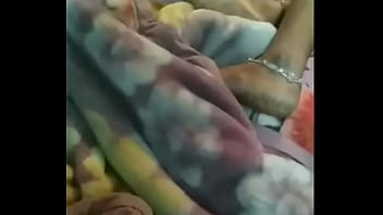 Birahi Bhabhi Yang Menggoda