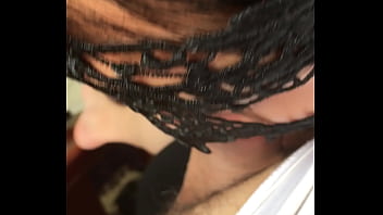 Istri Tionghoa Menggoda Dengan Mulut Menggairahkan