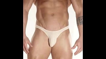 Cowok Dan Cewek Ngobrol Mesum Pake Bahasa Hindi