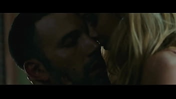 Blake Lively Menggoda Di Balik Layar The Town