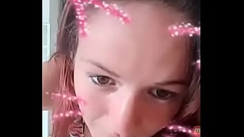 Tayangan Panas Di Bigo Live: Aksi Mesum Dan Goyangan Menggoda