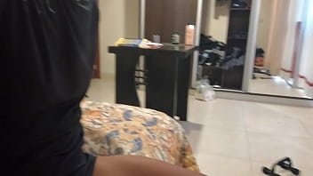 Kembali Ke Rumah Ibu Lajang Yang Haus Sperma, Ingin Menguras Habis Cairan Pejuhanku