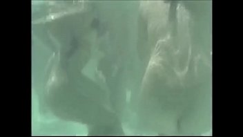 Kolam Renang Telanjang Jepang Dan Kompetisi Basah-basahan 2