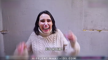 Seks Anal Berisiko Dengan Jalan-jalan Ejakulasi Di Wajah – Agen Publik Menjemput Mahasiswi Rusia Untuk Bercinta Di Jalanan / Cium Kucing