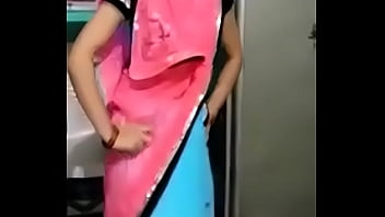 Tarian Bhabhi Yang Menggoda Dan Membara