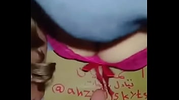 Pantat Arab Panas Dan Menggoda 2