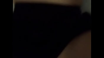 Istri Tionghoaku Yang Menggairahkan