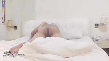 Gadis Asia Montok Dengan Pussy Gembul Dan Ketat, Bikin Sange Berat