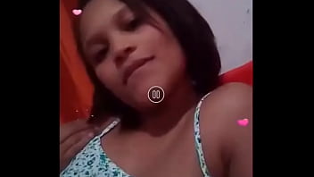 Gadis Seksi Panas Mengocok Nafsu Di Tango Live