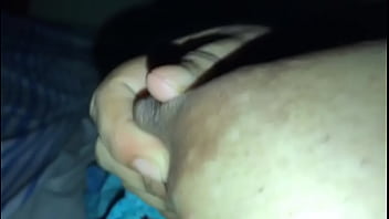 Istri Desi Yang Menggoda