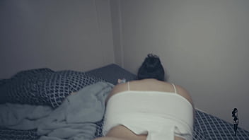 Kakak Tiri Bermesraan Dengan Bokong Montok Si Latina Bbw!