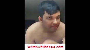 Gadis India Dihajar Ganas