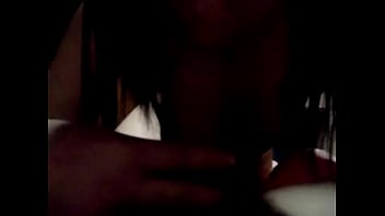 Pelacur Taiwan Memberikan Layanan Oral