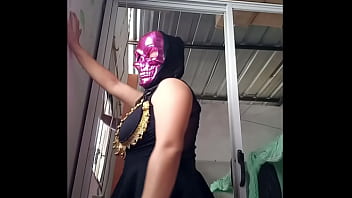 Sang Pelacur Rumah Ini! Adik Tiri Goda Ku Dengan Topeng Seksi Dan Tari Arab Gaya Topless. Film Panas Buatan Rumah Dengan Brunette Genggang.