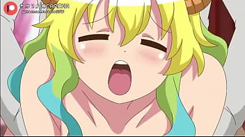 Lucoa Digerogoti Dari Belakang