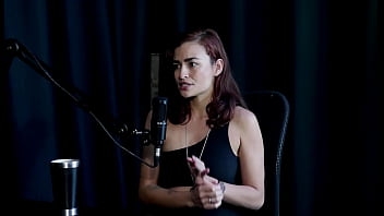 Ibu Tahu Aku Berpesta Seks, Belum Sempat Rekam Dengan Waria, Lalu Memilih Berhenti Untuk Sembuh, Tapi Malah Dijuluki “bintang Porno Evangelis” – Kamilla Werneck (sheer/red)