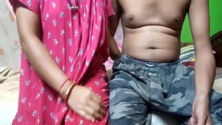 Pembantu Menggila, Meniduri Nyonya Jalang Dalam Video Mesum