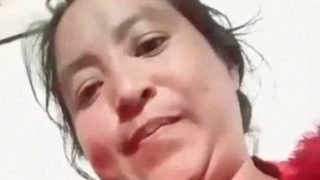 Video Panas Vagina – Tante Seksi Pamer Memeknya