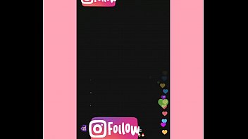 Mamerkan Payudara Di Siaran Langsung Instagram.