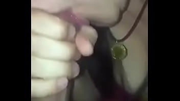 Gadis India Yang Menggoda Dengan Lekuk Tubuh Yang Memabukkan