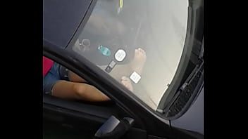 Gadis Arab Seksi Menggoda Di Tempat Umum