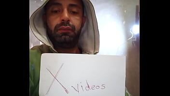 متعتي المصرية في غرفة نومي بالقاهرة