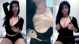 Aulmii Menggoda Dengan Lidahnya Di Kemaluan Basah Awwbaby