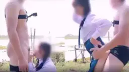 Bercinta Di Tepi Sungai