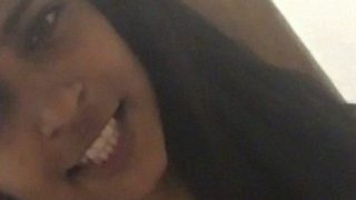 Gadis Desi Gila Bikin Video Bugil Sambil Nungging Di Atas Pacarnya