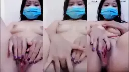 Mengocok Memek Dalam-dalam