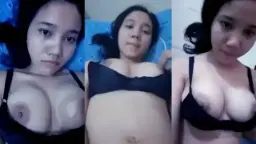 Tante Berbadan Seksi Dengan Kulit Gelap Yang Menggoda
