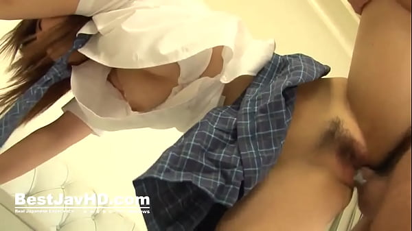 Miku Airi Memberikan Blowjob Luar Biasa Yang Membuatnya Ditiduri Keras Dengan Mainan – Film Porno Jepang!