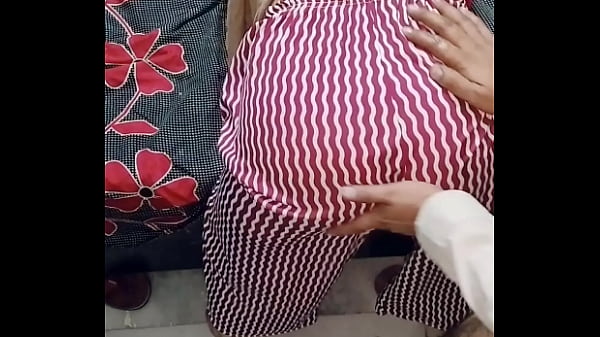 Priyanshisharma14 Ko Piche Se Jhukake Choda