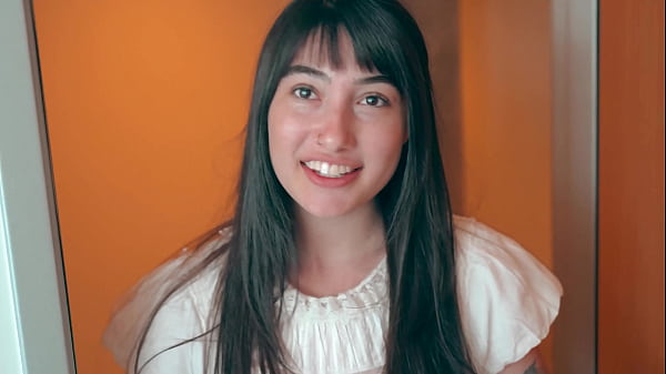 Menggunduki Adik Tiri Salehah Demi Penyelamatan Jiwa – Delilah Raige