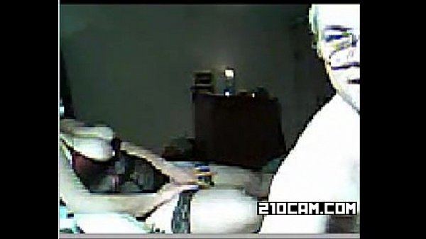 Amatir Turki Main Dildo Di Pantat Di Depan Webcam