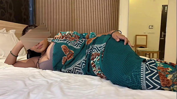 Sasur Ji Menggoda Menantu Baru Yang Masih Perawan, Lalu Menghardiknya Dengan Ganas Dalam Audio Hindi