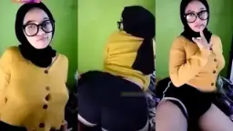 Ukhti Pamer Payudara Hot Live Tanpa Sensor