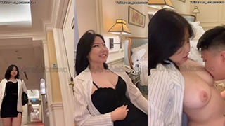 Malam Bergairah – Miss Breewales, Si Amoy Genit, Dipanggil Ke Kamar Hotel Untuk Bercinta