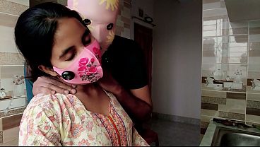 Desi Bhabhi Digasik Ganas Di Dapur
