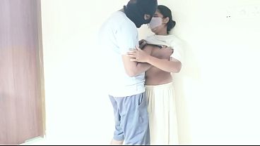 Adik Tiriku Yang Seksi Menginginkan Batang Besar Masuk Ke Dalam Vaginanya Yang Sempit