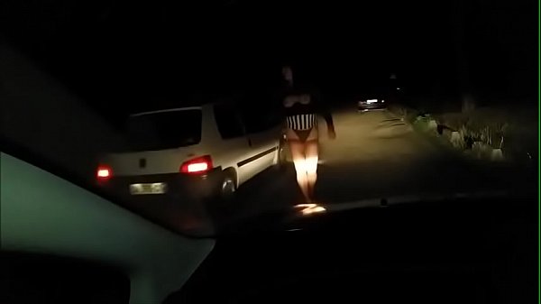 Arab Putih Di Atas Kayu