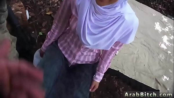 Arab Goyang Tionghoa Dan Gadis Sekolah Beraksi Di Rumah Kedua